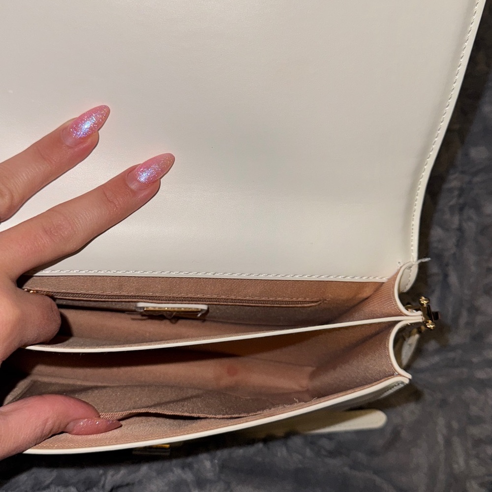 Also Crossbody Handbag White with Gold - Picture 9 of 11